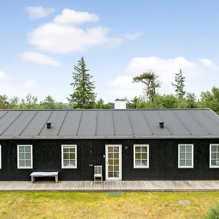 6 Bedroom Nice Home In Fjerritslev