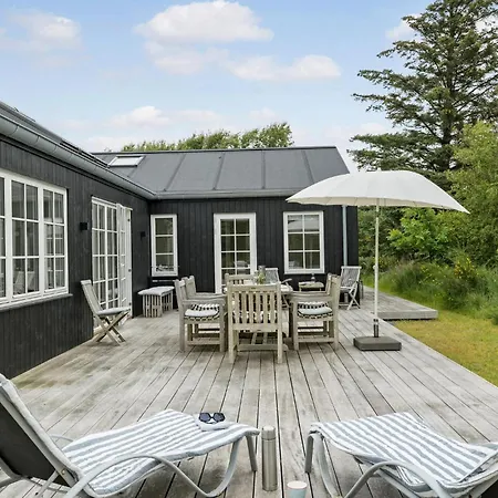 Holiday home 6 Bedroom Gorgeous In